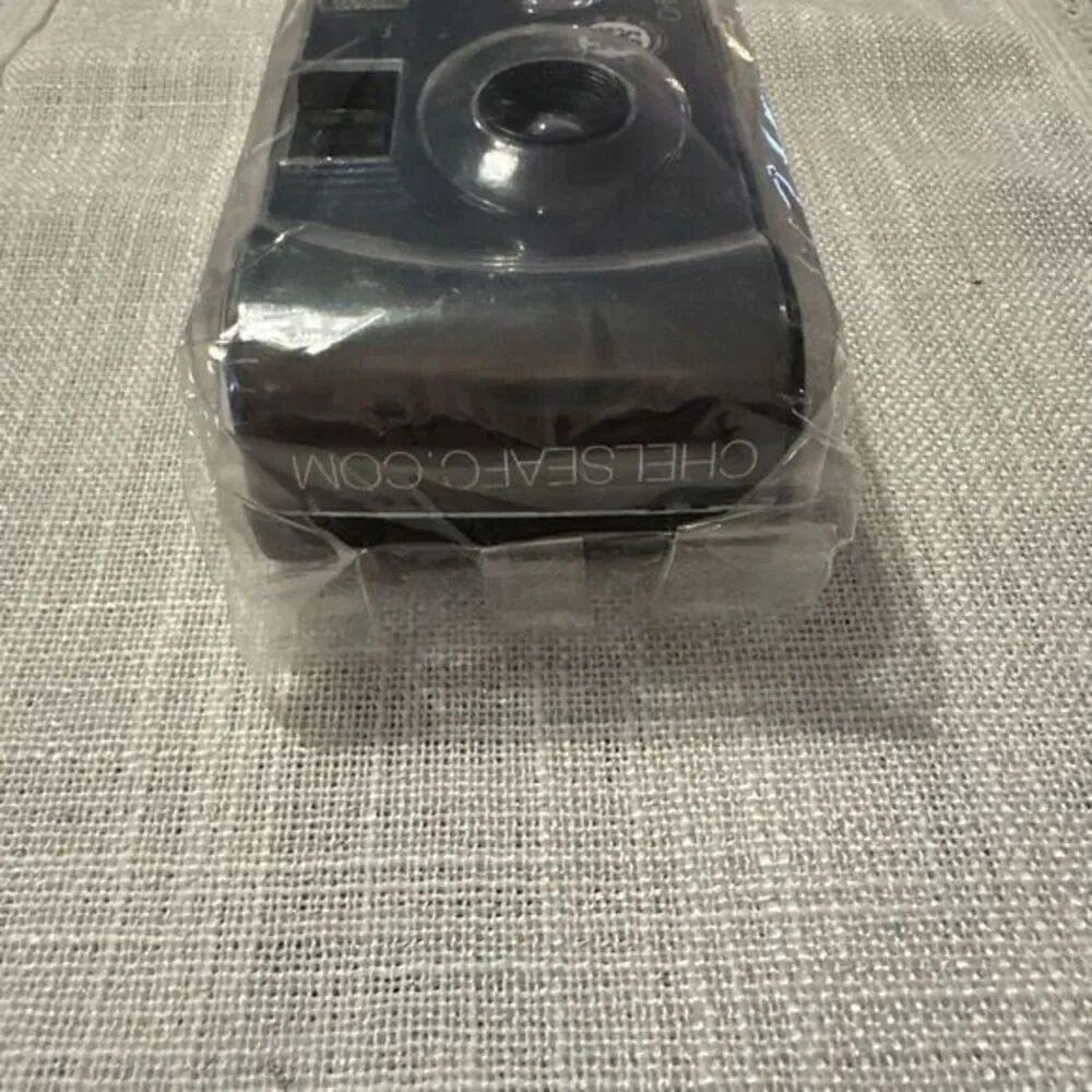 Chelsea Football Club Disposable‎ Camera (Rare)Chelsea Sports Memorabilia-Soccer